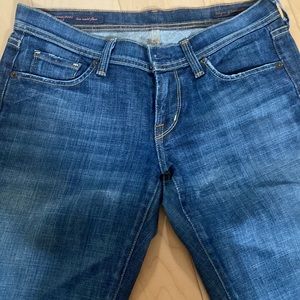 Citizen of Humanity low rise boot cut flares dark denim. Naomi size 28.